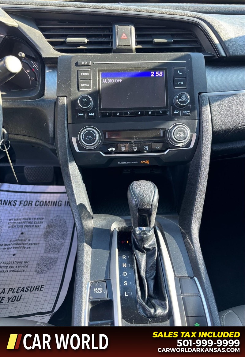 Honda Civic Sedan Vehicle Full-screen Gallery Image 17