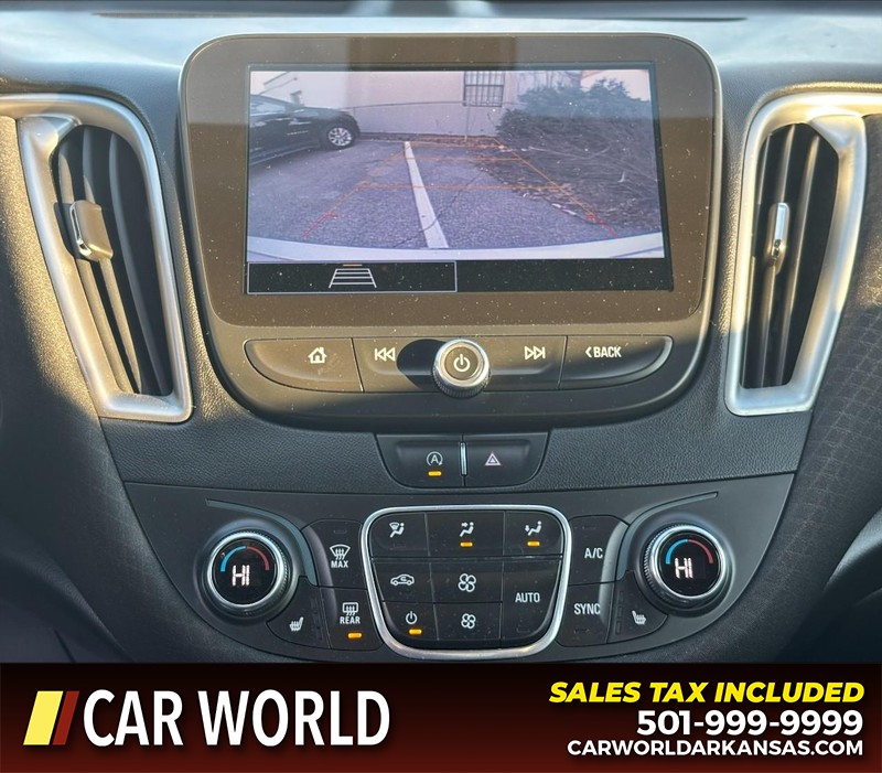 Chevrolet Malibu Vehicle Full-screen Gallery Image 18