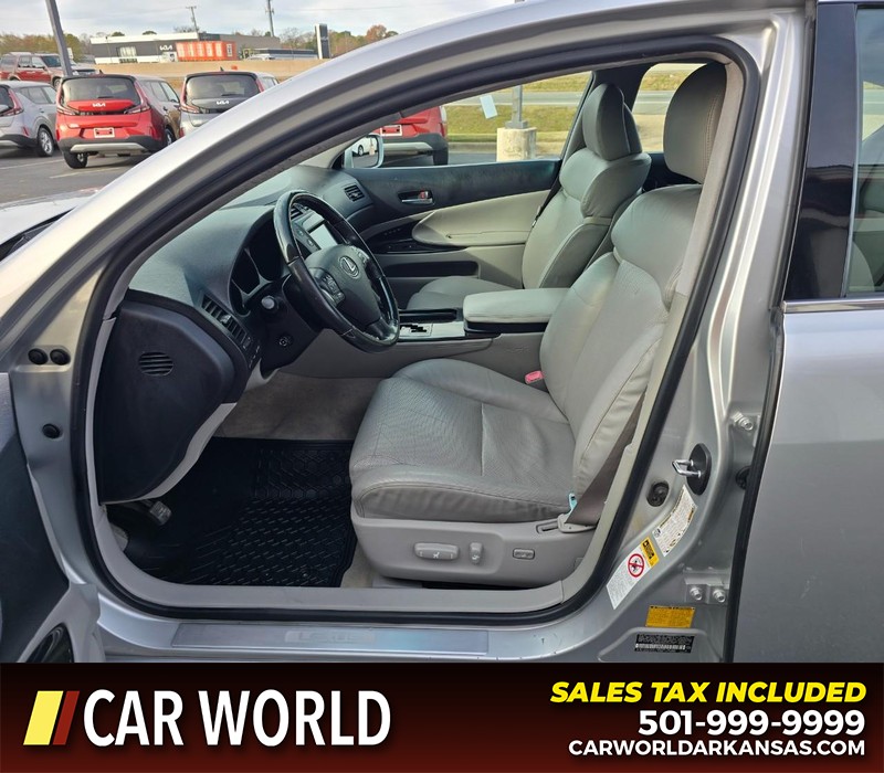 Lexus GS 300 Vehicle Full-screen Gallery Image 8