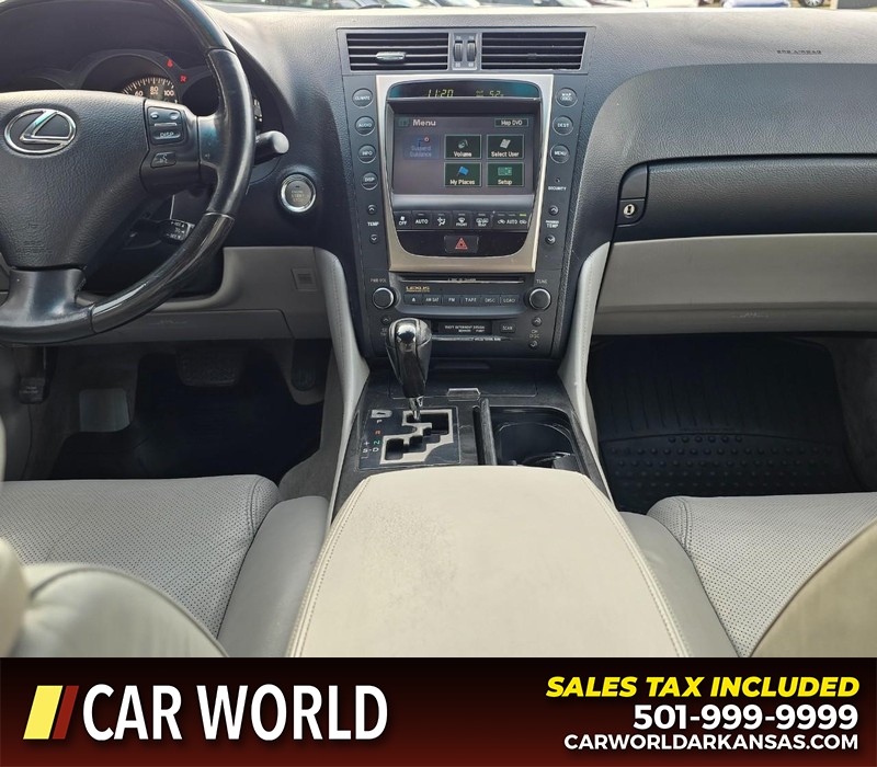 Lexus GS 300 Vehicle Full-screen Gallery Image 17