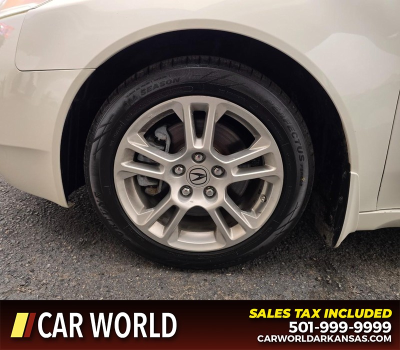 Acura TL Vehicle Full-screen Gallery Image 6