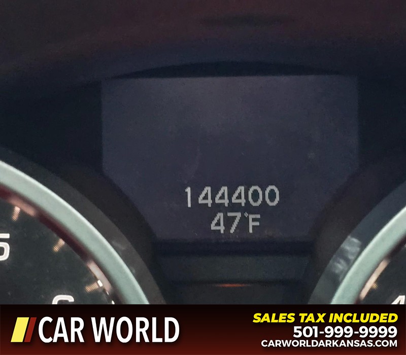 Acura TL Vehicle Full-screen Gallery Image 15