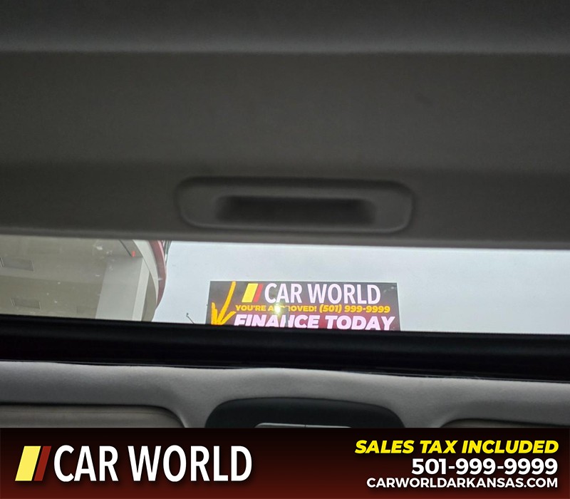 Acura TL Vehicle Full-screen Gallery Image 19