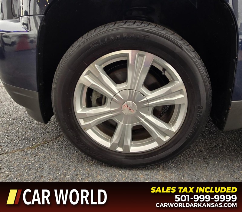 GMC Terrain Vehicle Full-screen Gallery Image 6