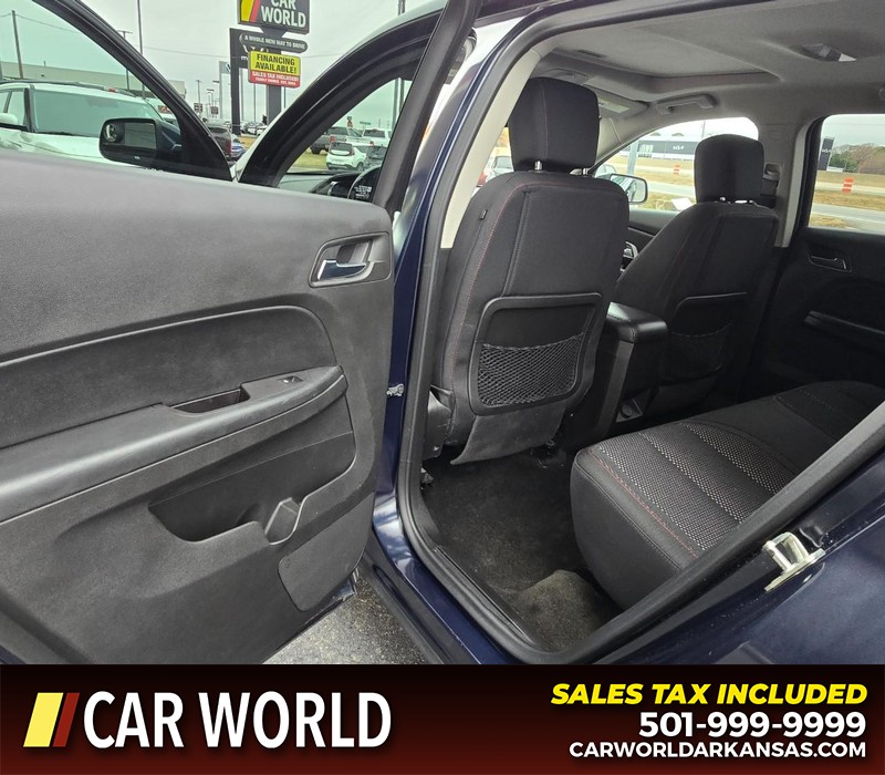 GMC Terrain Vehicle Full-screen Gallery Image 9