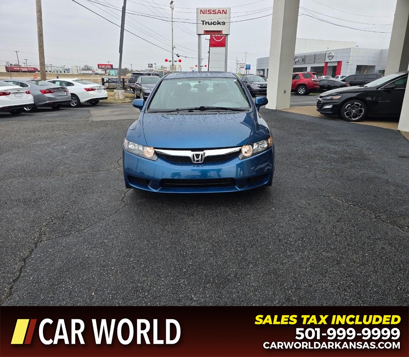 Honda Civic Sedan Vehicle Full-screen Gallery Image 2