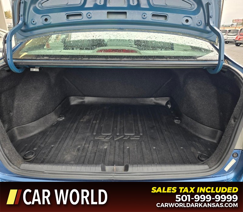 Honda Civic Sedan Vehicle Full-screen Gallery Image 13