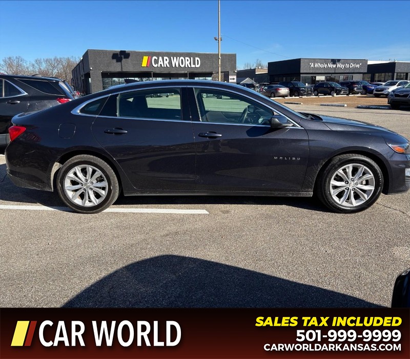 Chevrolet Malibu Vehicle Full-screen Gallery Image 2