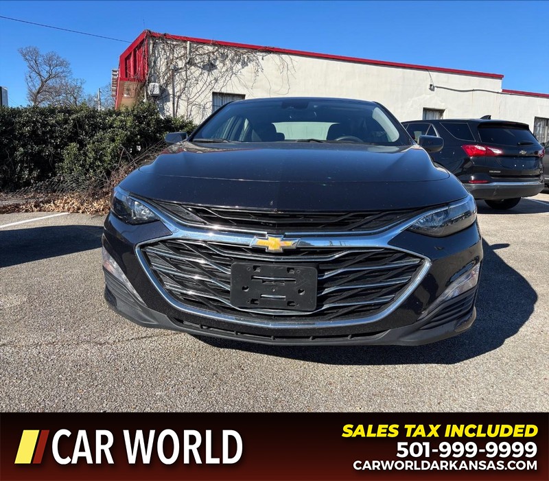 Chevrolet Malibu Vehicle Full-screen Gallery Image 10