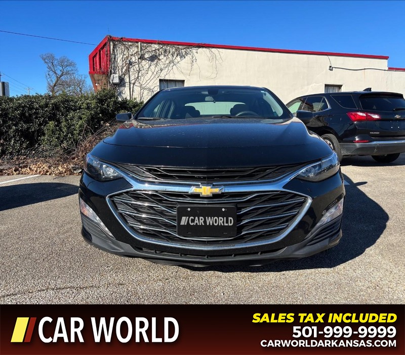 Chevrolet Malibu Vehicle Full-screen Gallery Image 10