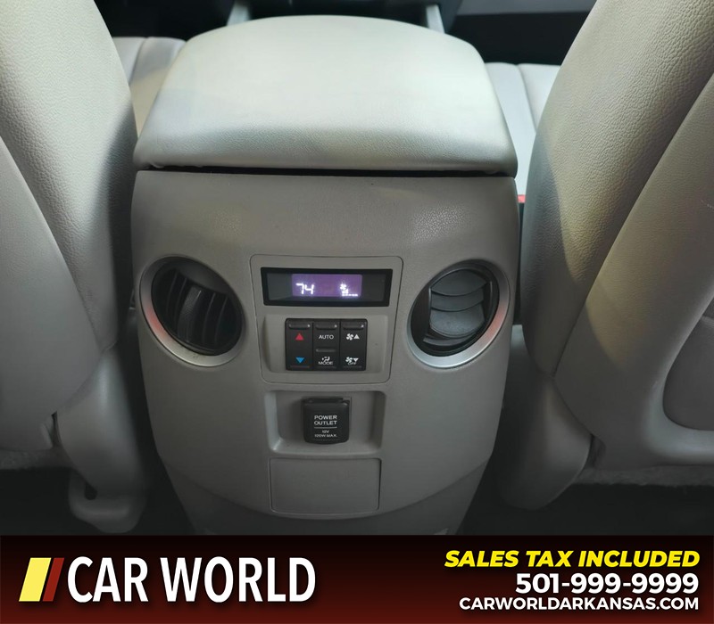 Honda Pilot Vehicle Full-screen Gallery Image 24