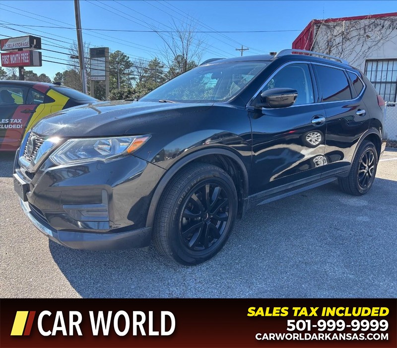 Nissan Rogue Vehicle Full-screen Gallery Image 9