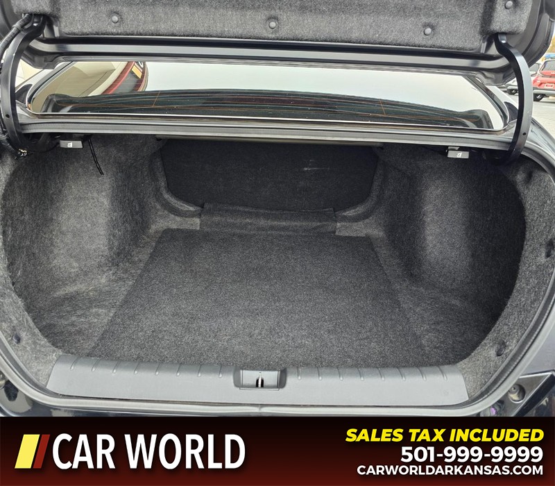 Honda Civic Sedan Vehicle Full-screen Gallery Image 13