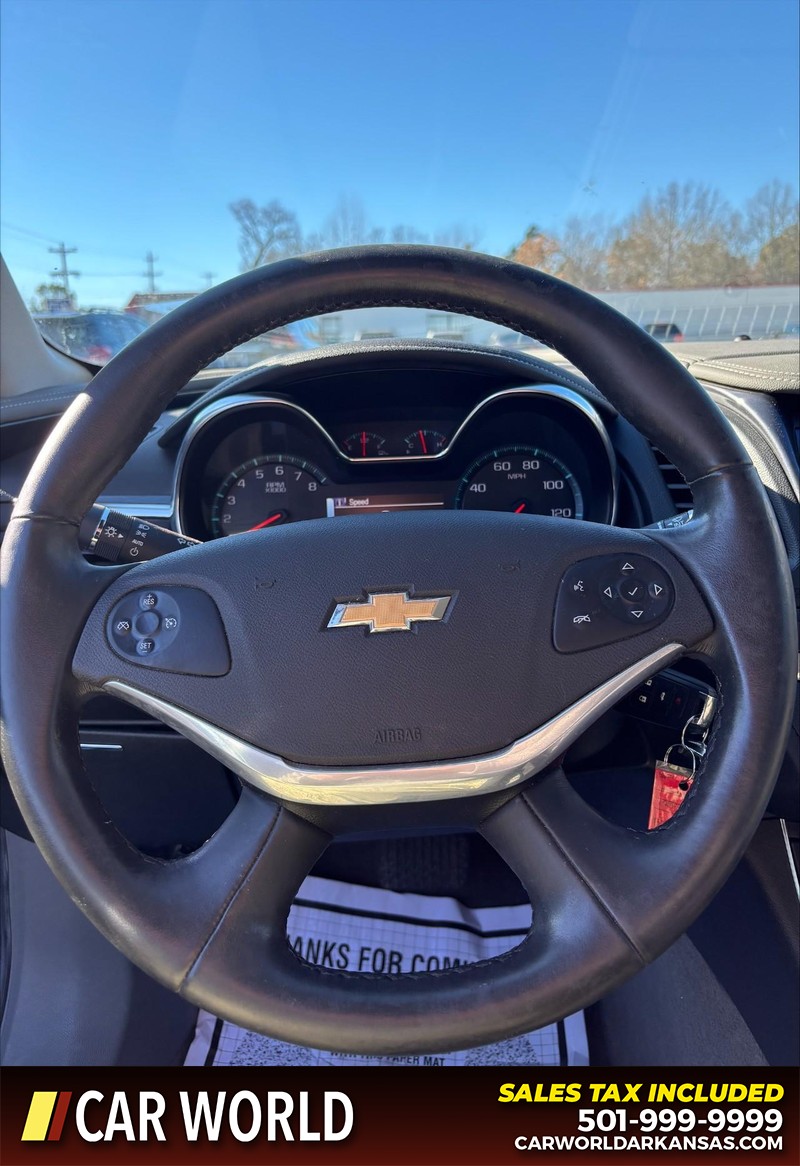 Chevrolet Impala Vehicle Full-screen Gallery Image 19