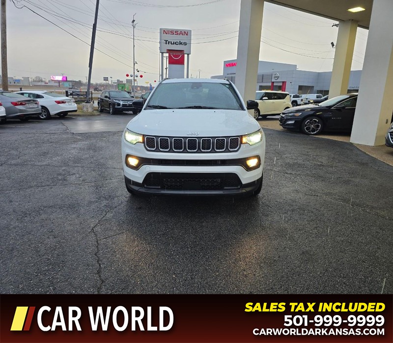 Jeep Compass Vehicle Full-screen Gallery Image 2