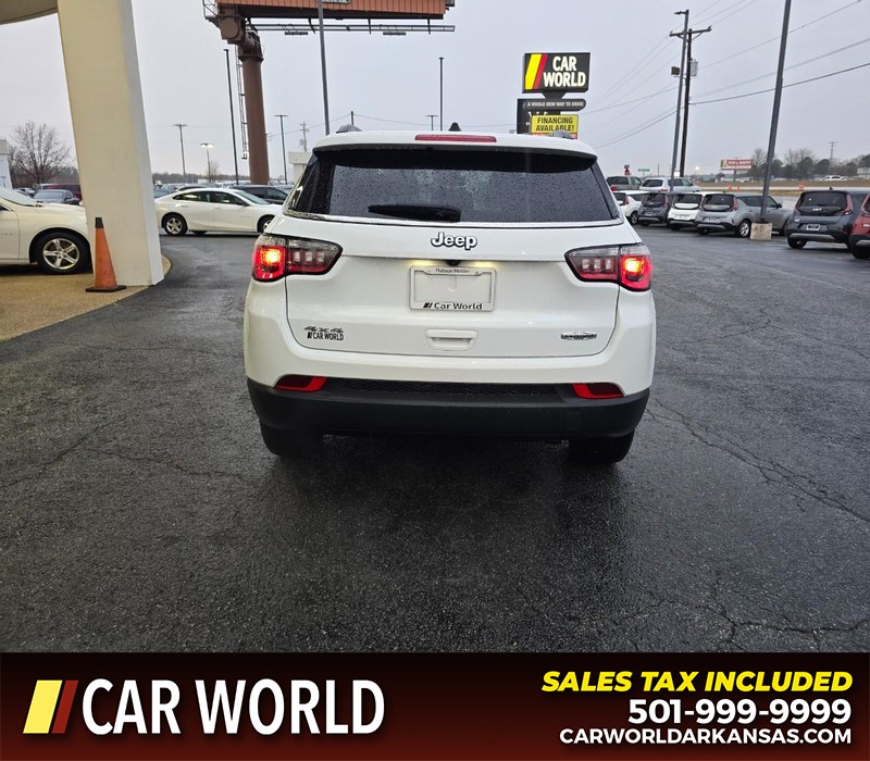 Jeep Compass Vehicle Full-screen Gallery Image 5