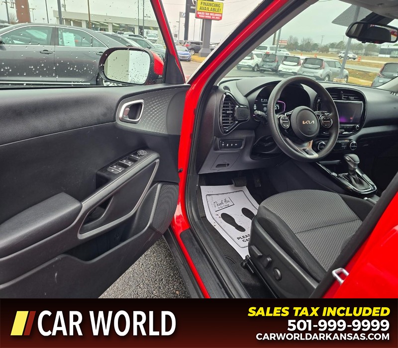 Kia Soul Vehicle Full-screen Gallery Image 7