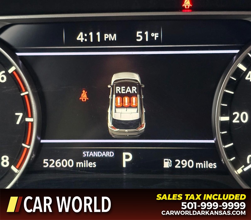 Nissan Rogue Vehicle Full-screen Gallery Image 16