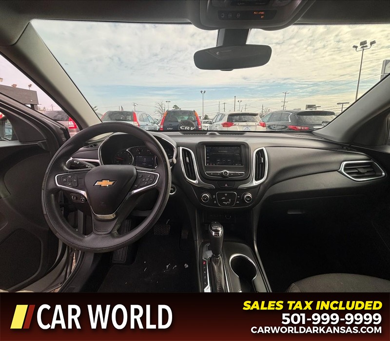 Chevrolet Equinox Vehicle Full-screen Gallery Image 16