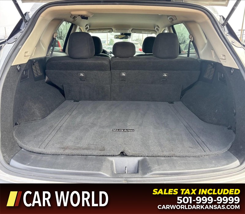 Nissan Murano Vehicle Full-screen Gallery Image 6