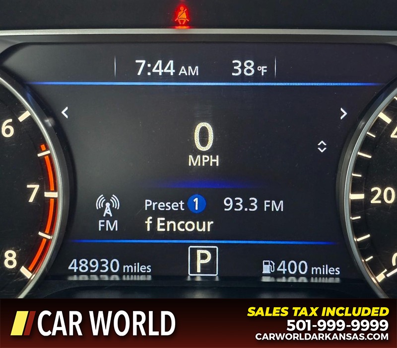 Nissan Altima Vehicle Full-screen Gallery Image 16