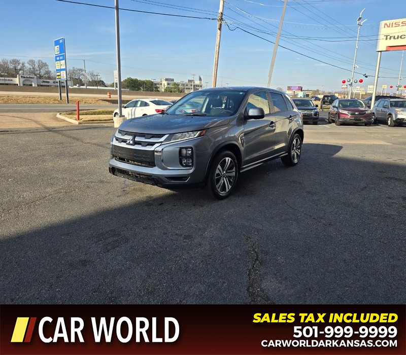 Mitsubishi Outlander Sport Vehicle Full-screen Gallery Image 3