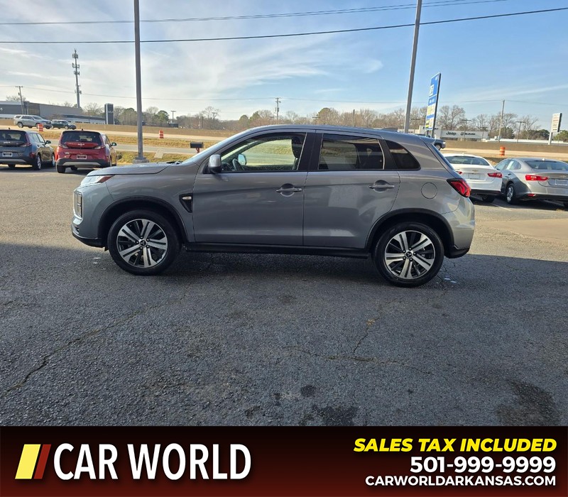 Mitsubishi Outlander Sport Vehicle Full-screen Gallery Image 4