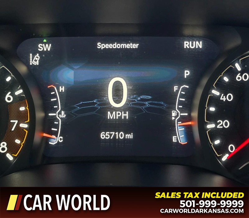 Jeep Compass Vehicle Full-screen Gallery Image 16