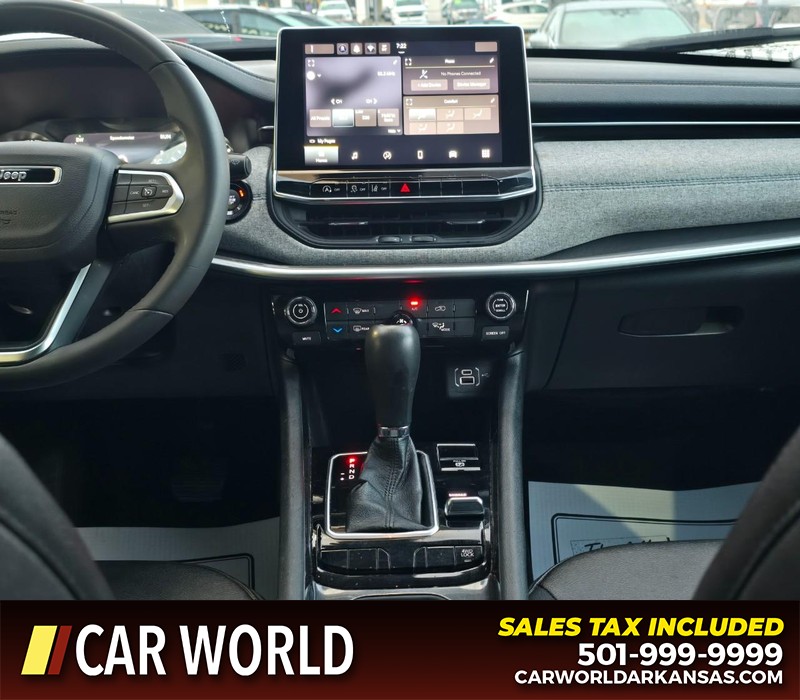 Jeep Compass Vehicle Full-screen Gallery Image 18