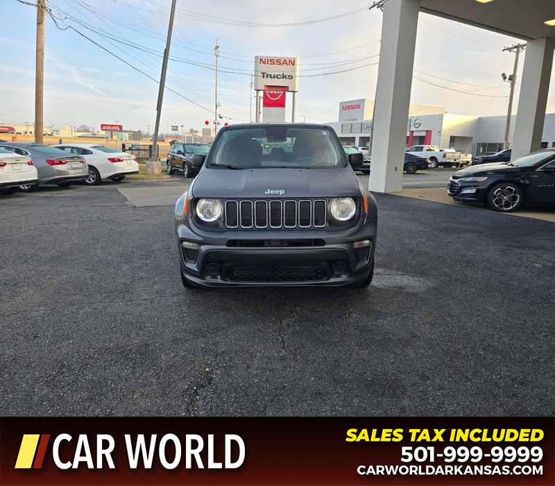 Jeep Renegade Vehicle Full-screen Gallery Image 2