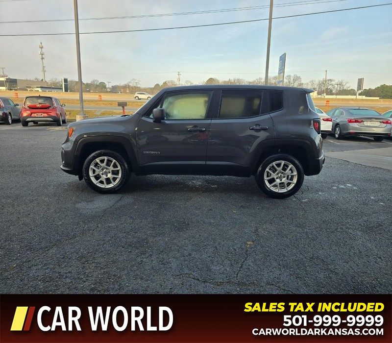 Jeep Renegade Vehicle Full-screen Gallery Image 4