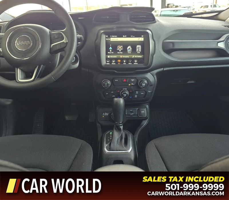 Jeep Renegade Vehicle Full-screen Gallery Image 18