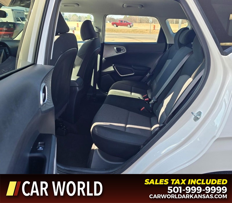 Kia Soul Vehicle Full-screen Gallery Image 10