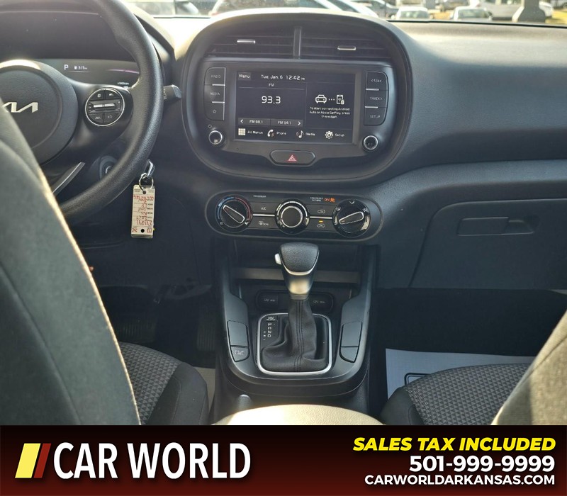 Kia Soul Vehicle Full-screen Gallery Image 18