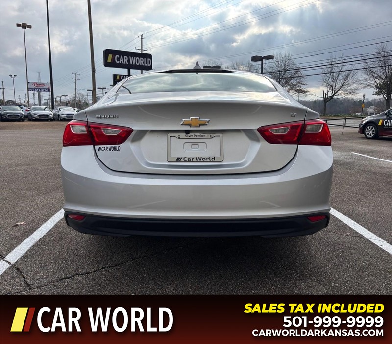 Chevrolet Malibu Vehicle Full-screen Gallery Image 4