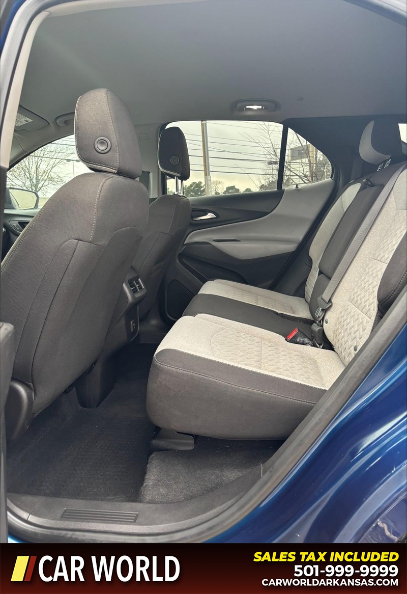 Chevrolet Equinox Vehicle Full-screen Gallery Image 15