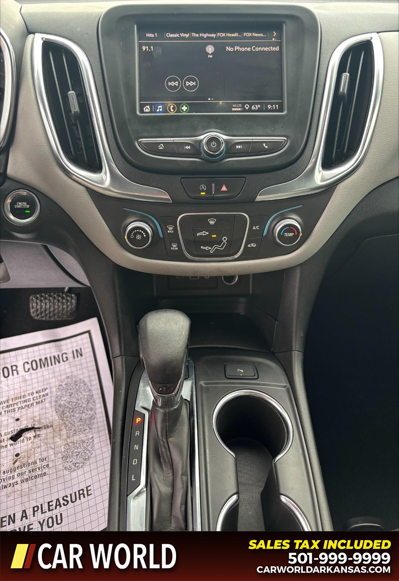 Chevrolet Equinox Vehicle Full-screen Gallery Image 17