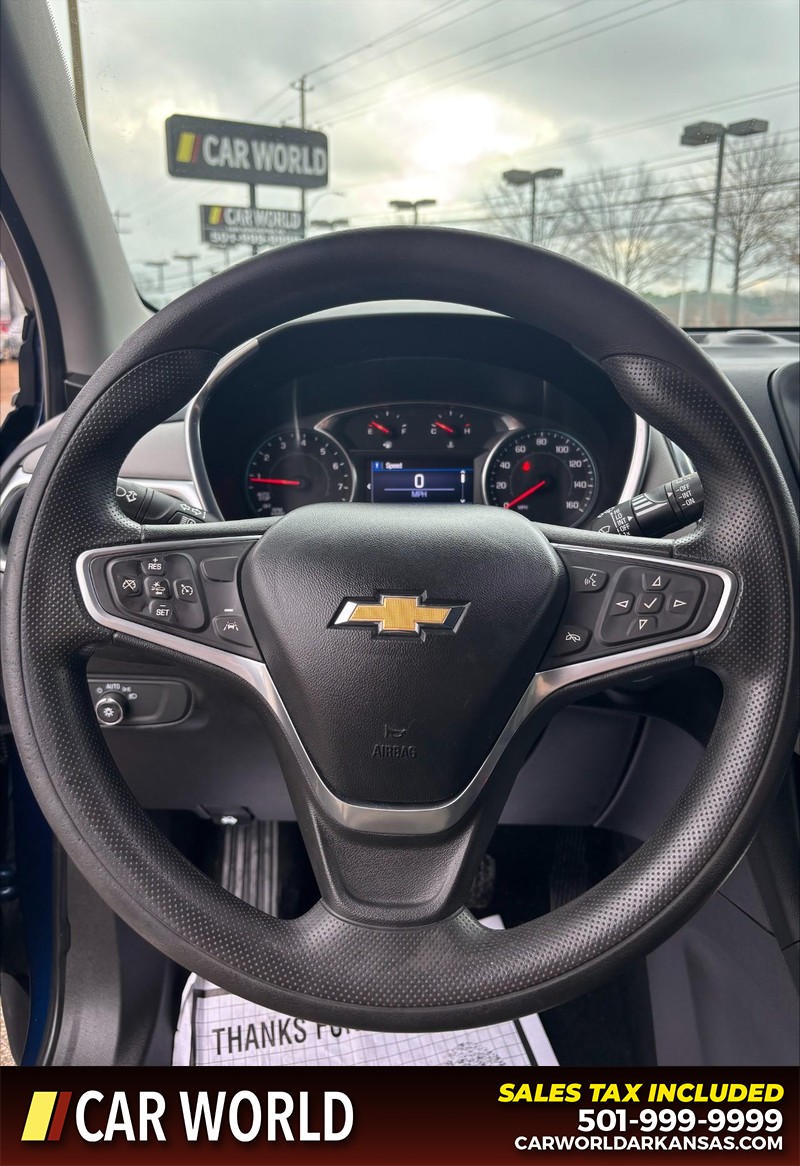 Chevrolet Equinox Vehicle Full-screen Gallery Image 20