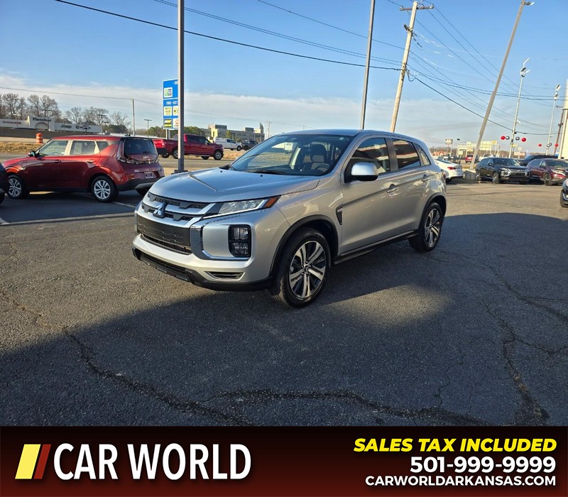 Mitsubishi Outlander Sport Vehicle Full-screen Gallery Image 3