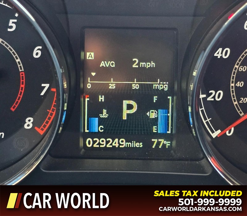 Mitsubishi Outlander Sport Vehicle Full-screen Gallery Image 16