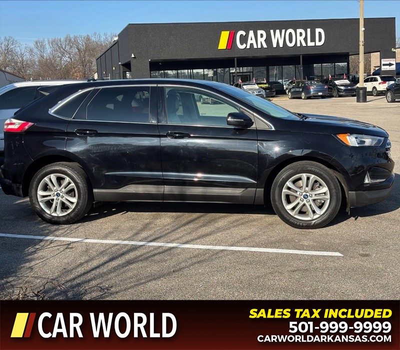 Ford Edge Vehicle Full-screen Gallery Image 2