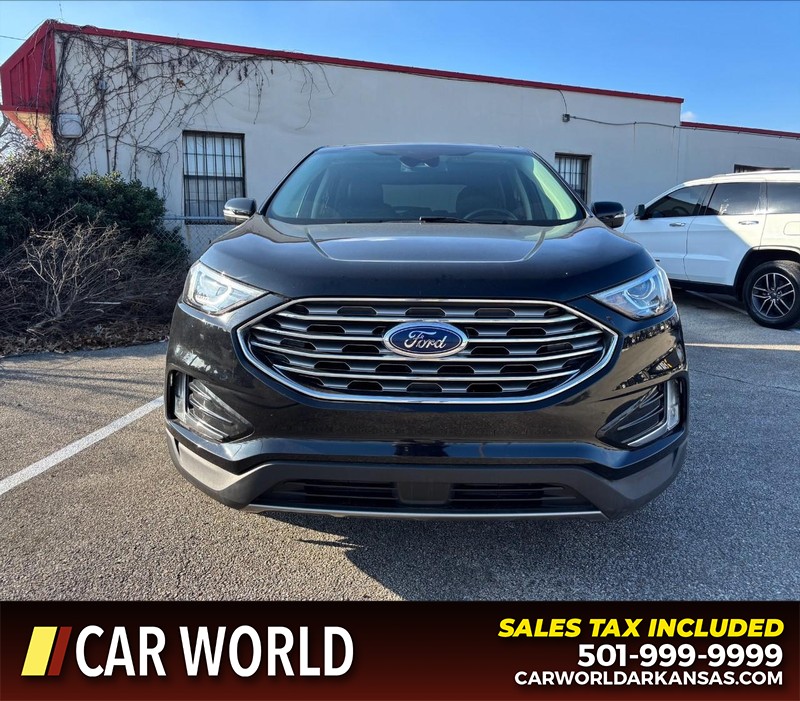 Ford Edge Vehicle Full-screen Gallery Image 10