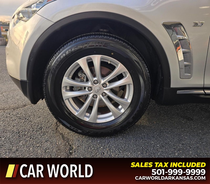 INFINITI QX70 Vehicle Full-screen Gallery Image 6