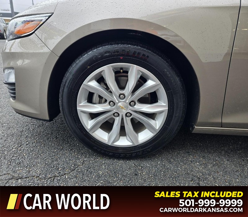 Chevrolet Malibu Vehicle Full-screen Gallery Image 6