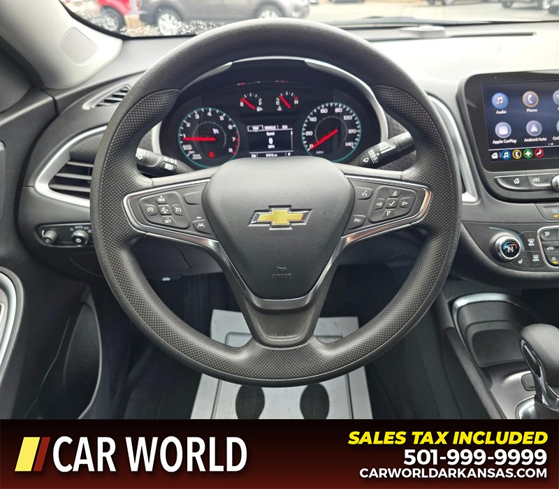 Chevrolet Malibu Vehicle Full-screen Gallery Image 15