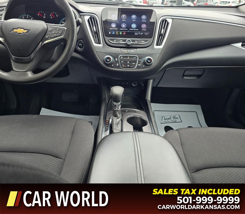 Chevrolet Malibu Vehicle Full-screen Gallery Image 18