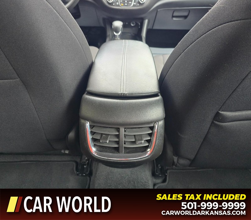 Chevrolet Malibu Vehicle Full-screen Gallery Image 19