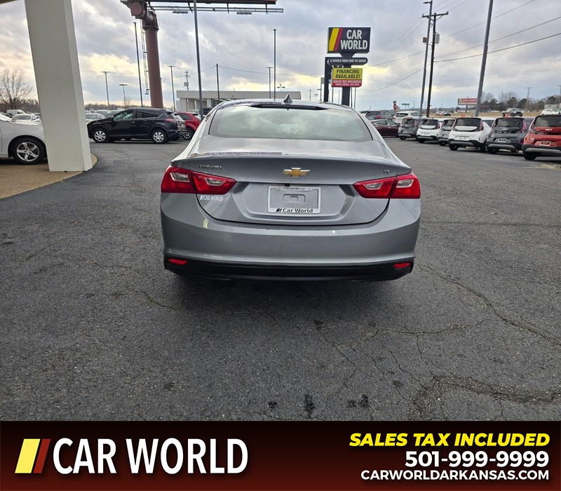 Chevrolet Malibu Vehicle Full-screen Gallery Image 5