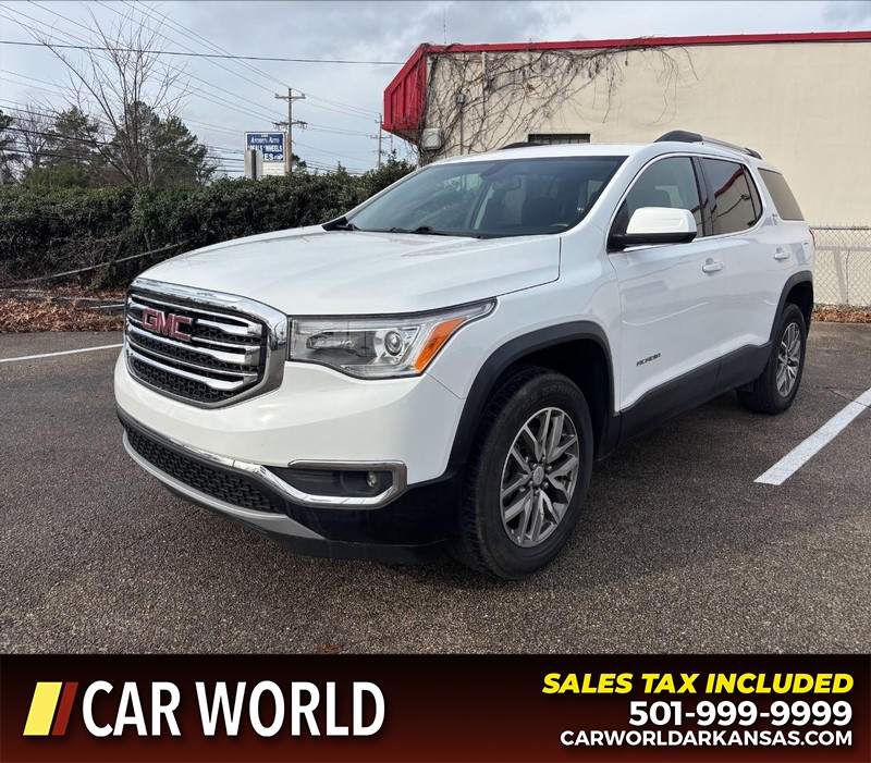 GMC Acadia Vehicle Full-screen Gallery Image 9