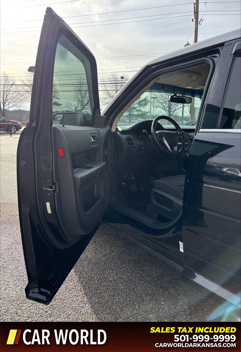 Ford Flex Vehicle Full-screen Gallery Image 12